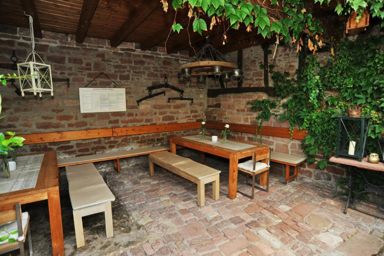 Hotel Zur Krone Großheubach